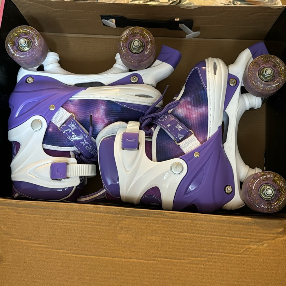 Girls Roller Skates